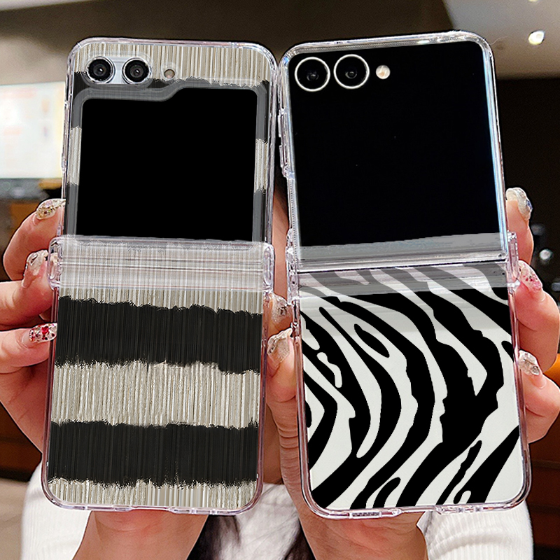 Striped Pattern Transparent Ph - огляд і ціна Phone Cases Z Fold 6