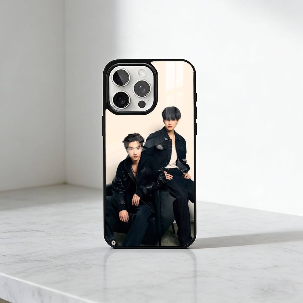 D-Devil K-Kiss Perth x Santa C - огляд і ціна Phone Cases Perth