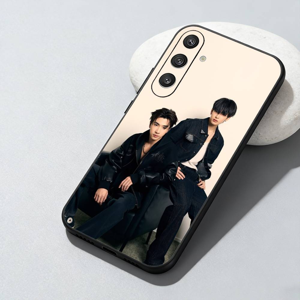 D-Devil K-Kiss Perth x Santa C - огляд і ціна Phone Cases Perth