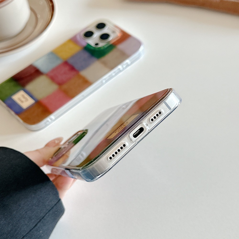 Retro Autumn And Winter Colorf - огляд і ціна Phone Cases Iphone 16 Pro